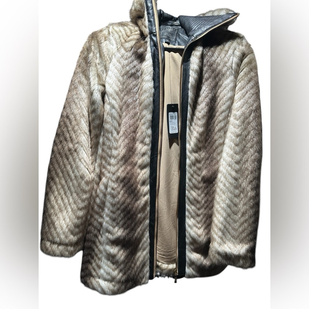 NWT Faux fur Guess jacket